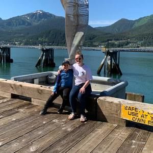 Meet your Posher, Maya